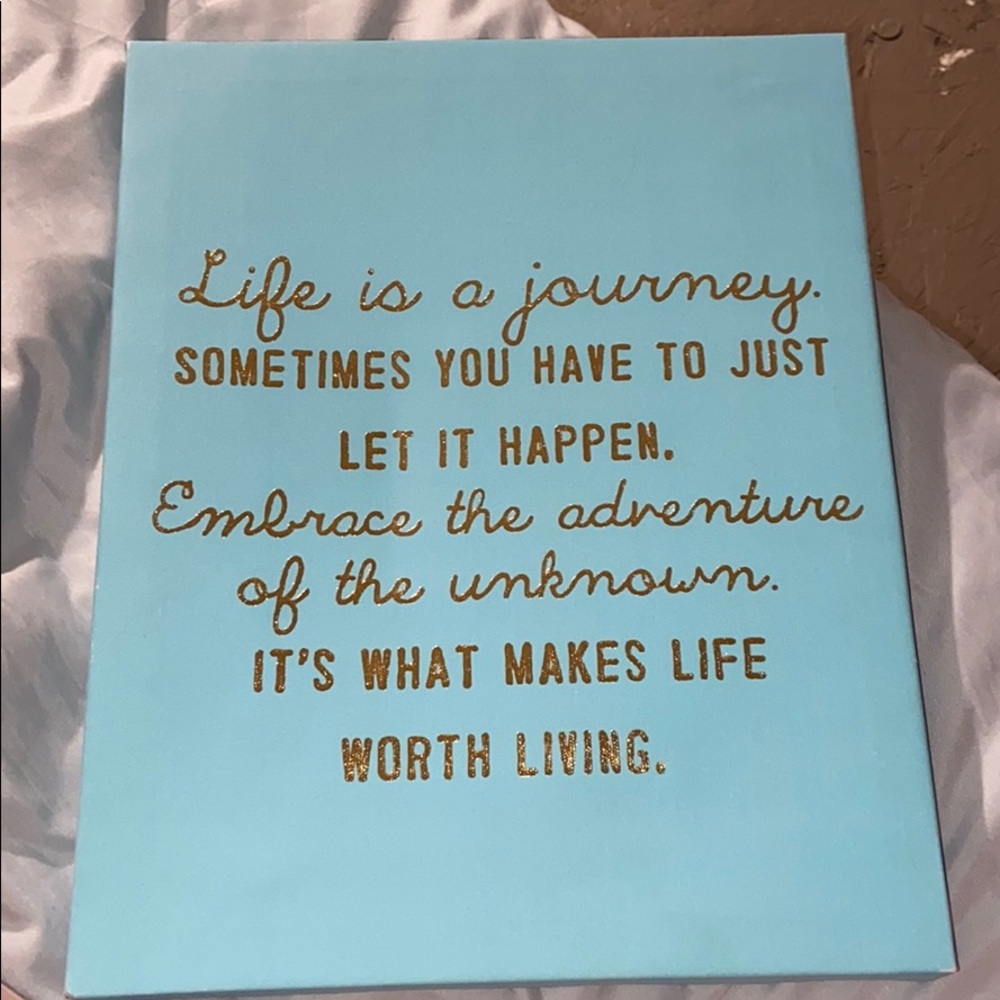 canvas - Picture 2 of 3